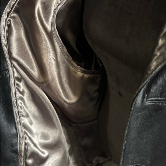 Wilsons Leather Pelle Studio Black Leather Trench Coat with Thinsulate - Picture 7 of 9